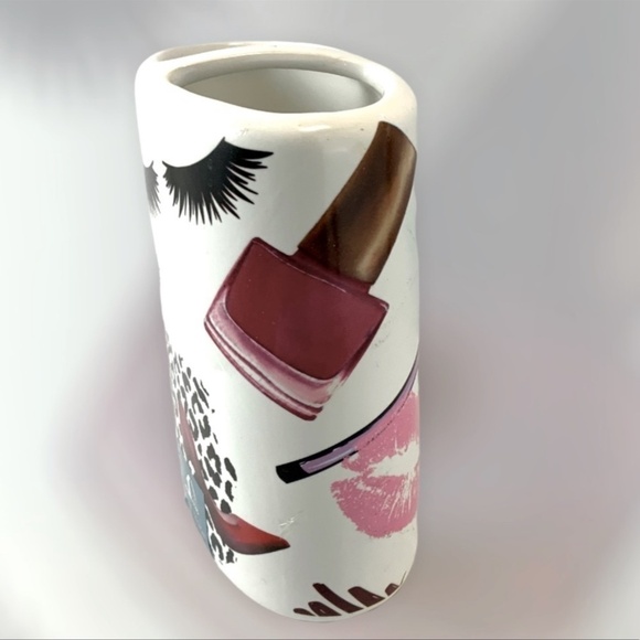 Fashion Girl Boss Toothbrush Holder Ceramic Bath Accessory Makeup Animal Print - Picture 3 of 8